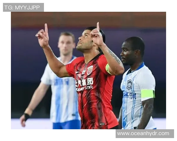 深圳足球队以96分领跑城市联赛积分榜展现强劲实力